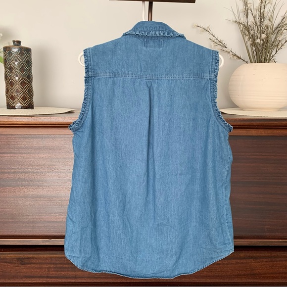Vintage Gitano Ruffle Button-Front Sleeveless Denim Shirt, Size Large - Picture 8 of 11
